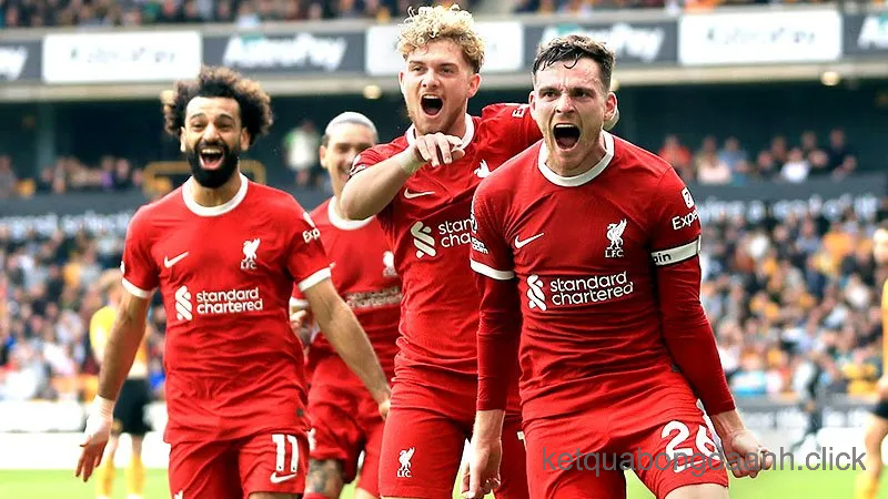 Liverpool trở lại cuộc đua vô địch sau một năm lận đận